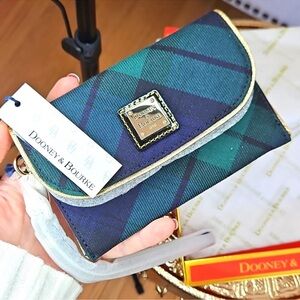 VINTAGE Dooney & Bourke Highland Blue/Green Tartan Plaid Med Wristlet Clutch NWT